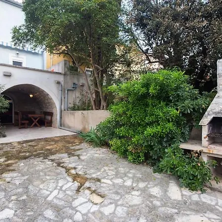 Сasa de vacaciones House In On The Island Of Krk